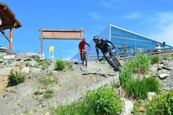 Récupération après un entraînement de Sambo : méthodes et astuces